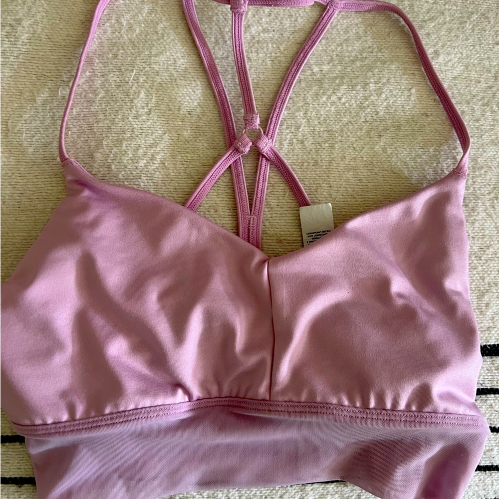 Alo yoga sports bra